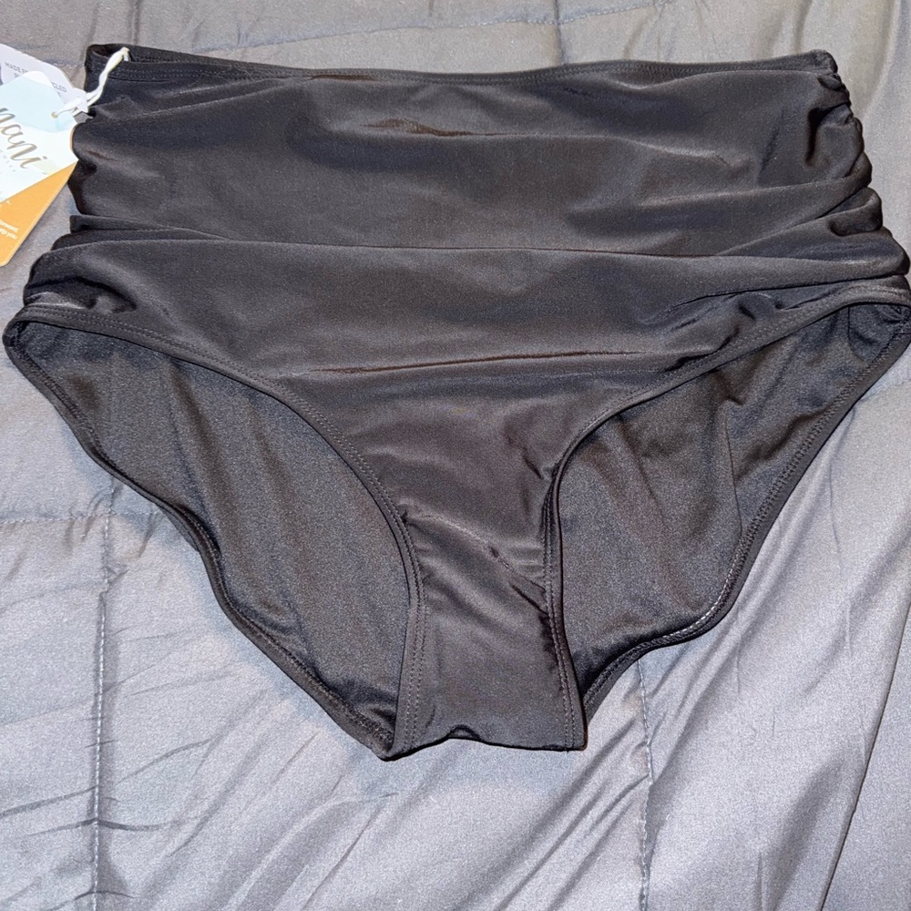Nani Swimwear Black Ruched High-Waisted High Rise Swim Bottoms NWT